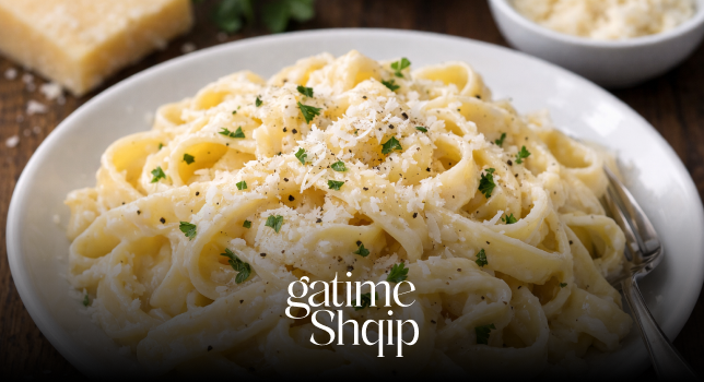 Makarona me Krem dhe Djathë – Recetë e Shpejtë dhe Kremoze